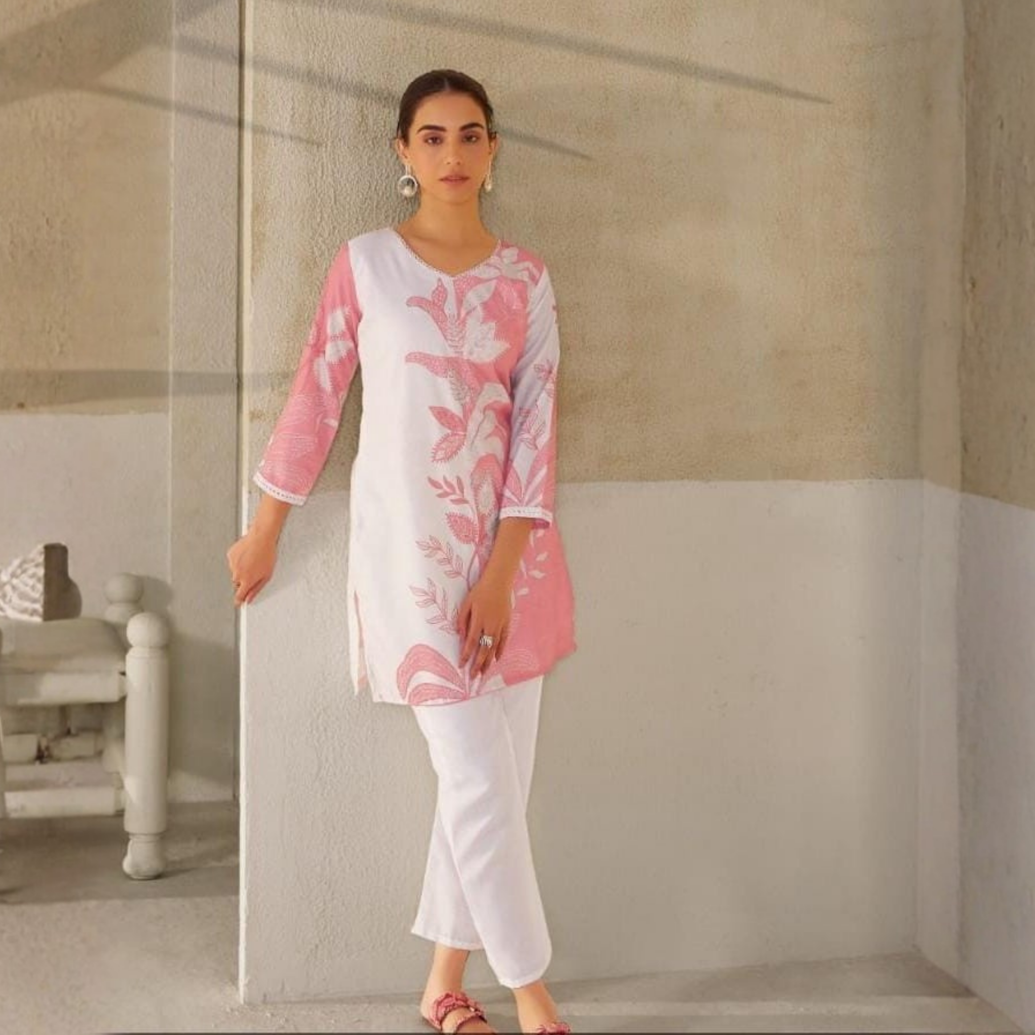 Cord Set Straight fit White & Pink